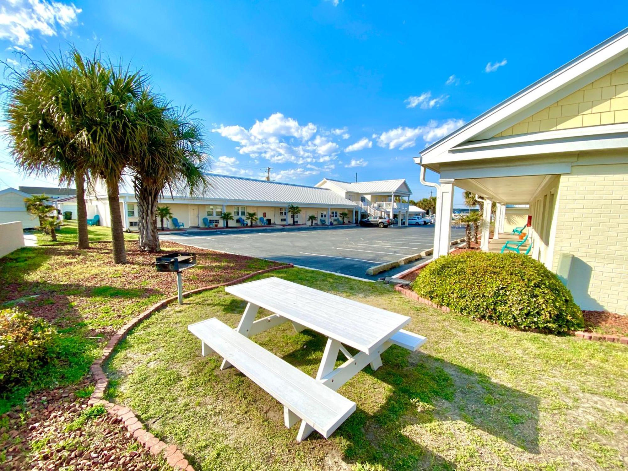 Island Inn Of Atlantic Beach Εξωτερικό φωτογραφία