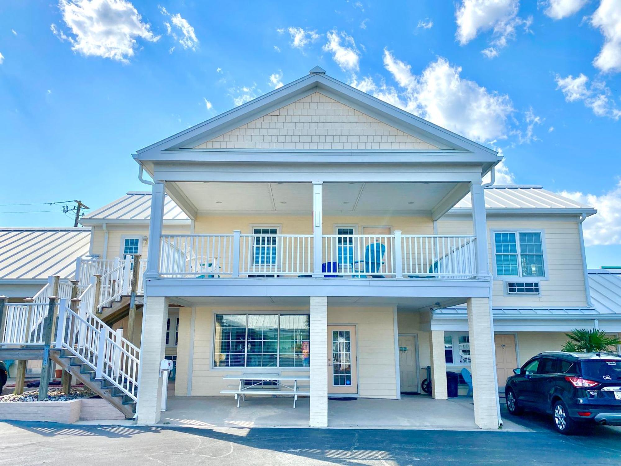 Island Inn Of Atlantic Beach Εξωτερικό φωτογραφία